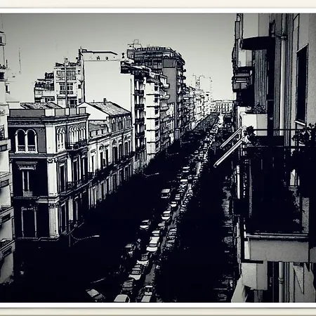 Bed & Breakfast Cavour 124 -guest-room- Bari
