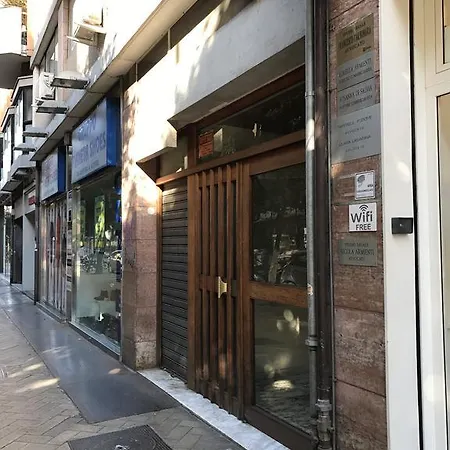 Cavour 124 -guest-room- Bed & Breakfast Bari