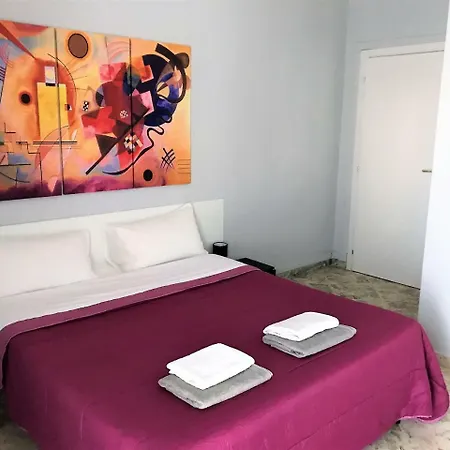 Cavour 124 -guest-room- Bed & Breakfast